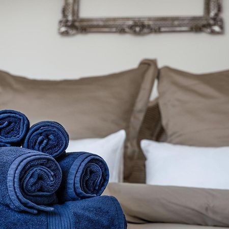 Excellence Deluxe Suite Mit Balkon & Stadtblick - Zentral An Der Messe Essen Zewnętrze zdjęcie