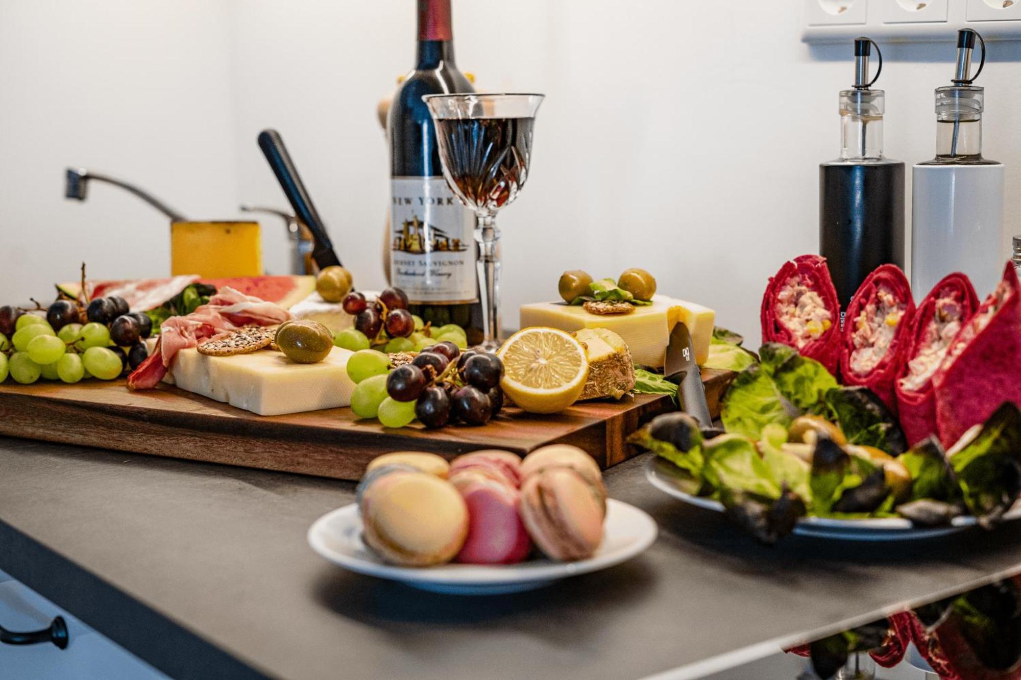 Excellence Deluxe Suite Mit Balkon & Stadtblick - Zentral An Der Messe Essen Zewnętrze zdjęcie