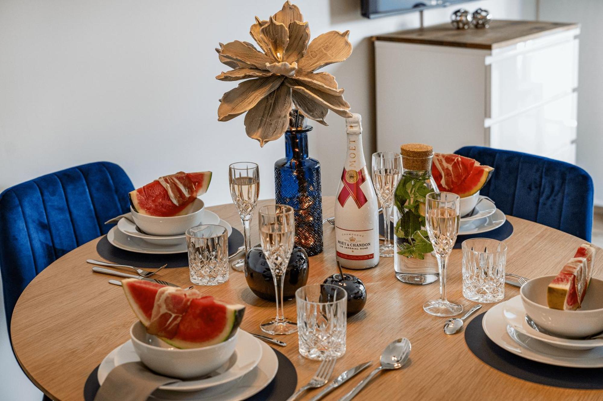 Excellence Deluxe Suite Mit Balkon & Stadtblick - Zentral An Der Messe Essen Zewnętrze zdjęcie